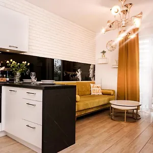 nova-apartments-rakowicka.krakowhotelspoland.com/